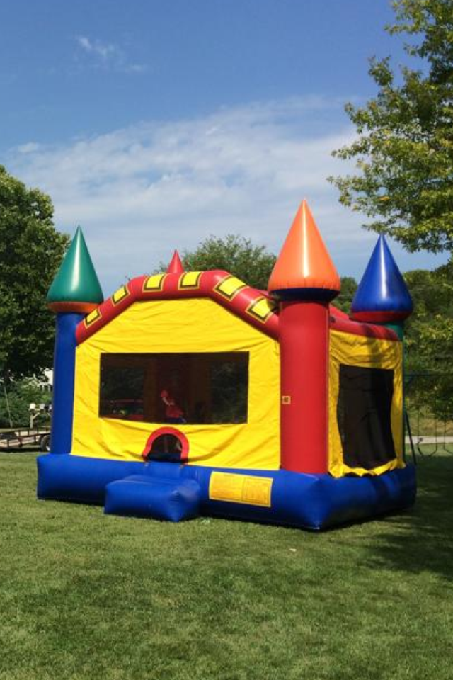 Inflatable Castle Bounce House Rental | Castle Bounce House Rentals for ...